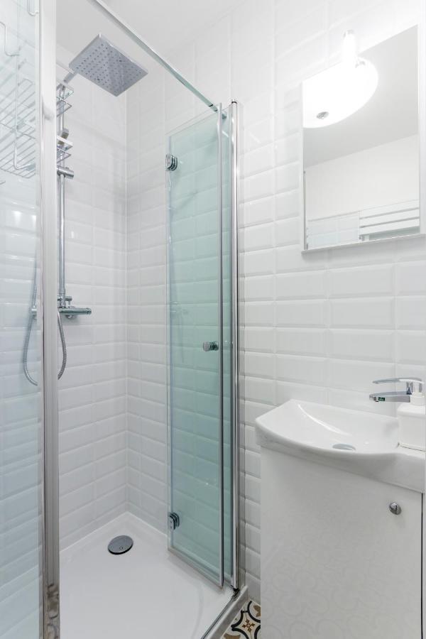 Przytulny Dwuosobowy Apartament Jaworowa Wroclaw Luaran gambar